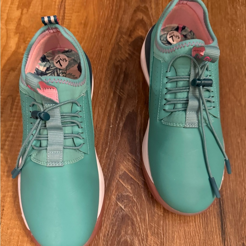 Women’s Clove Shoes size 7 1/2